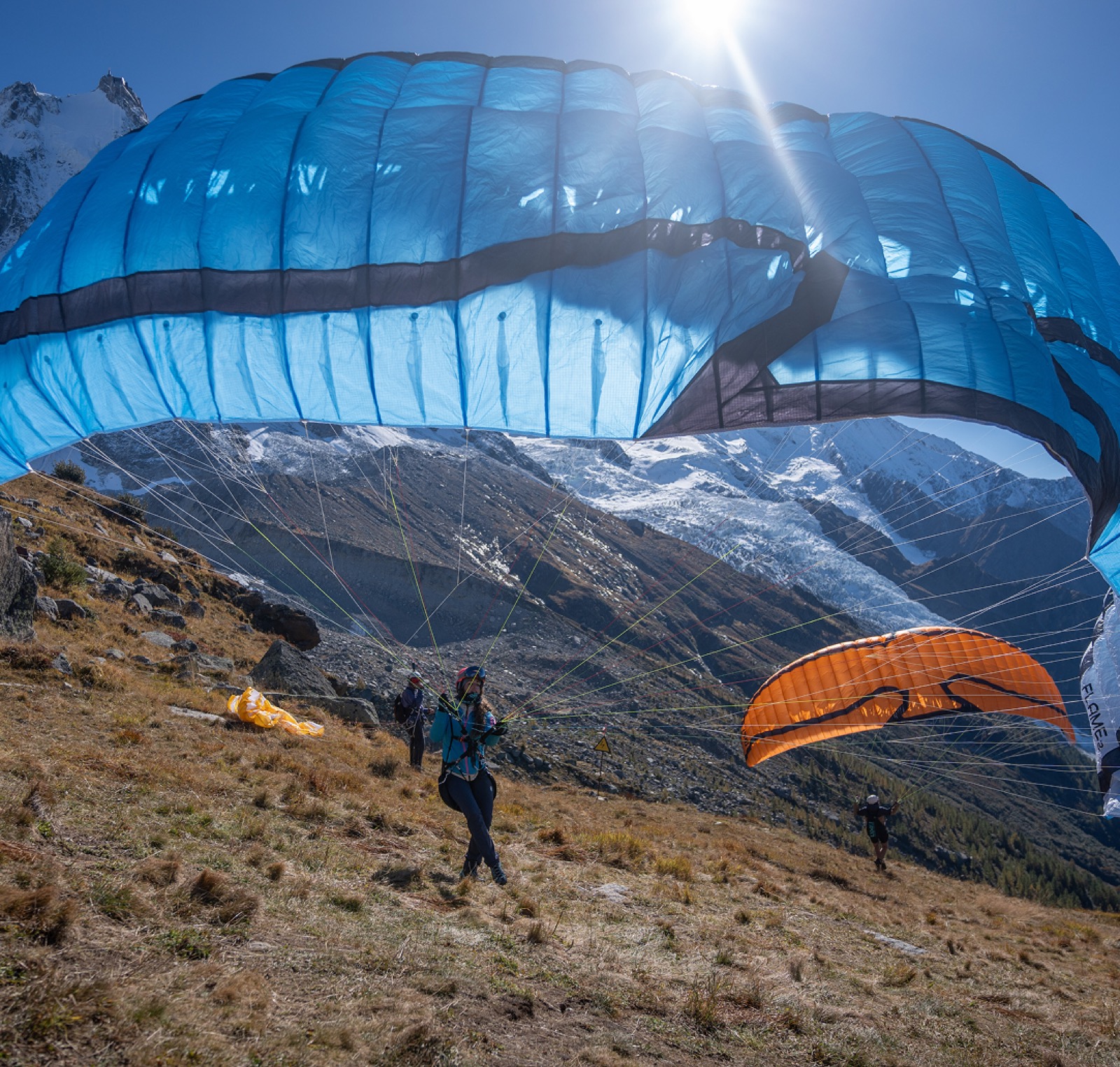 Level Wings Flame 2 in flight